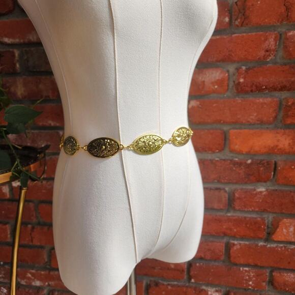 Floral boho gold y2k chain - Picture 4 of 6